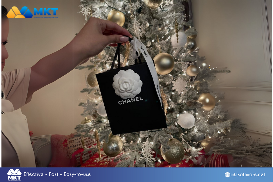 Gifts from luxury brands Discover the 7 Best Selling Christmas Items to Brighten Your Festive Celebration