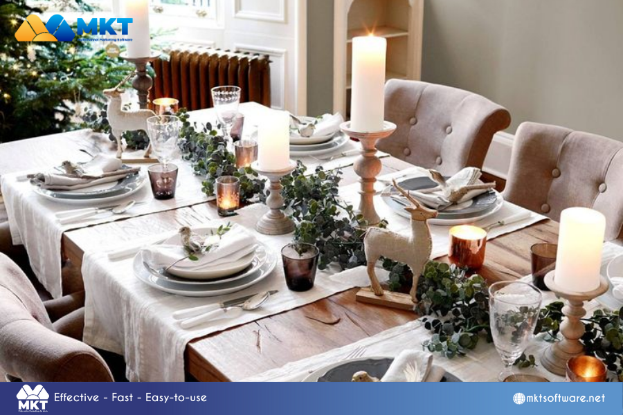 Go modern Dazzling Holiday Makeovers: 6 Restaurant christmas decoration ideas